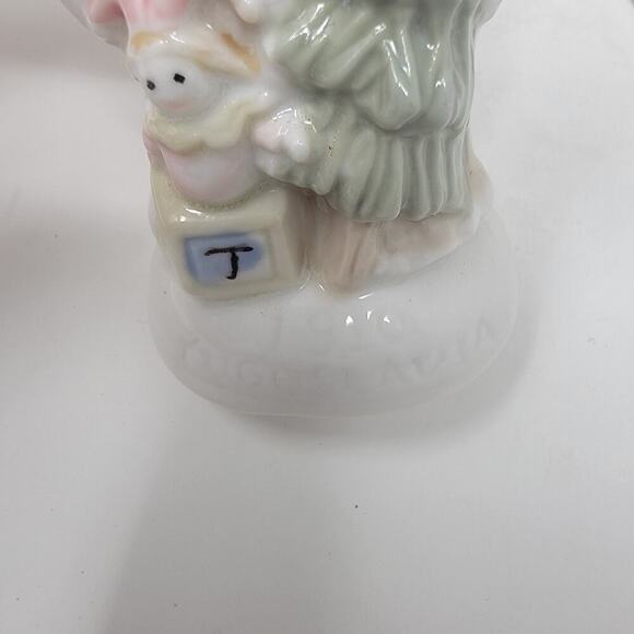 Vintage Santa Porcelain Figurine Around The World Series Set of 2 - Picture 5 of 14